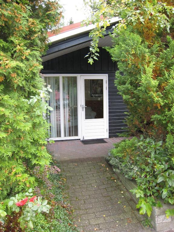 Vakantiepark De Bronzen Eik Sellingen Room photo