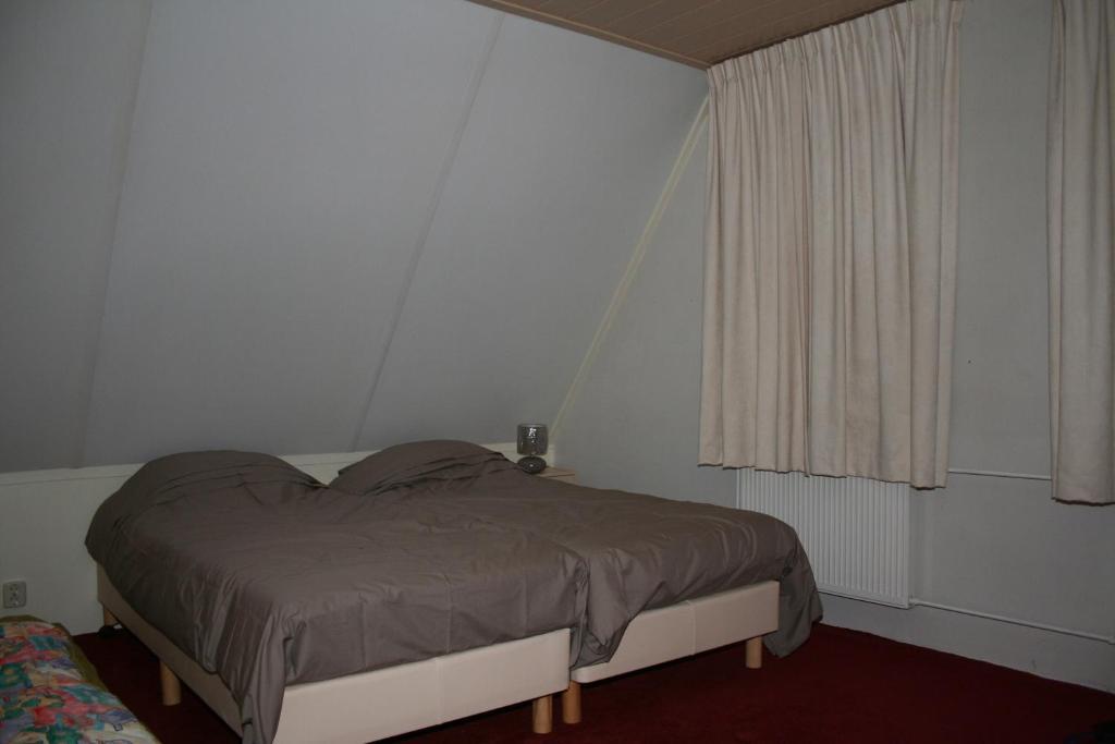 Vakantiepark De Bronzen Eik Sellingen Room photo